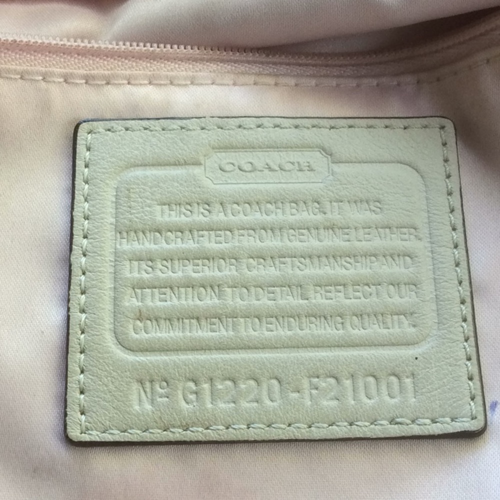COACH patent leather bag - Picture 6 of 7